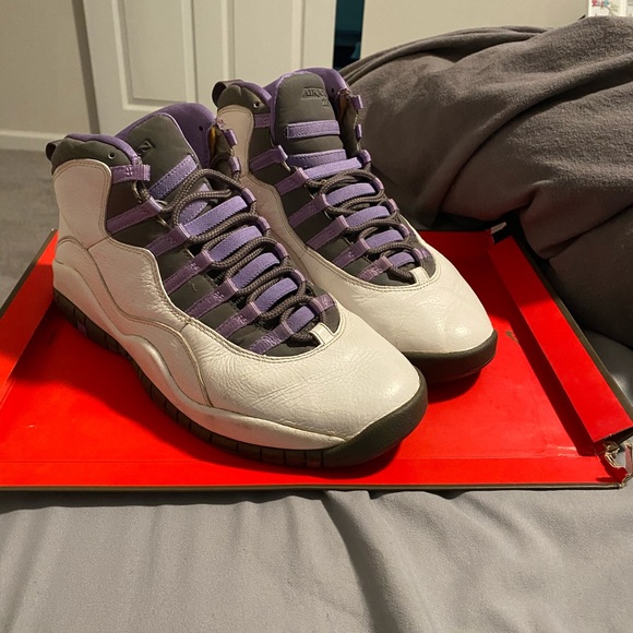 Jordan 10 - Picture 3 of 11